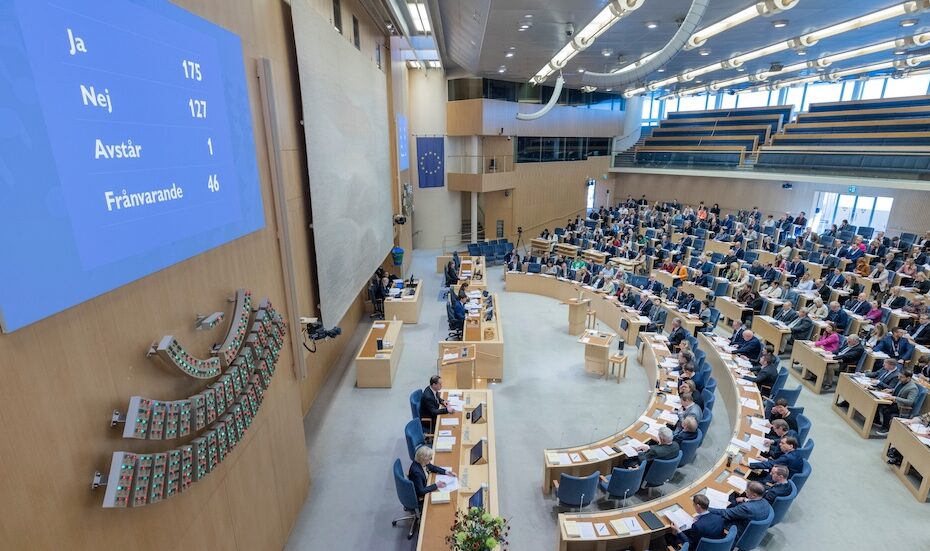 Tandvårdens viktigaste frågor har landat på riksdagens bord